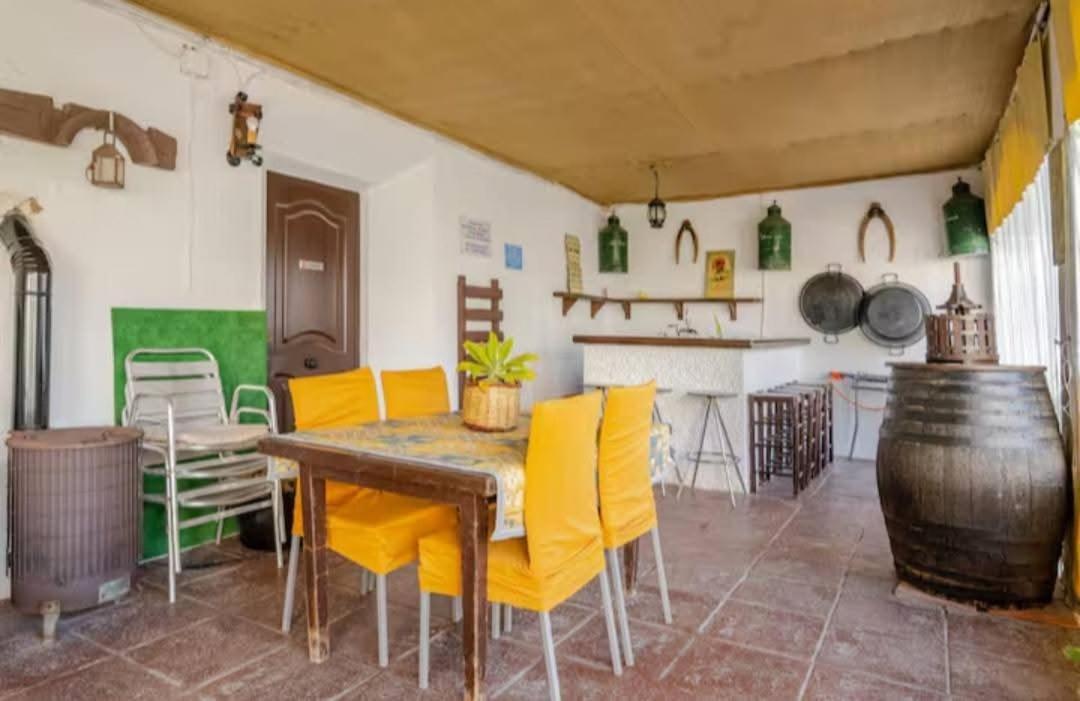 El Cortijuelo Hébergement de vacances Escoznar
